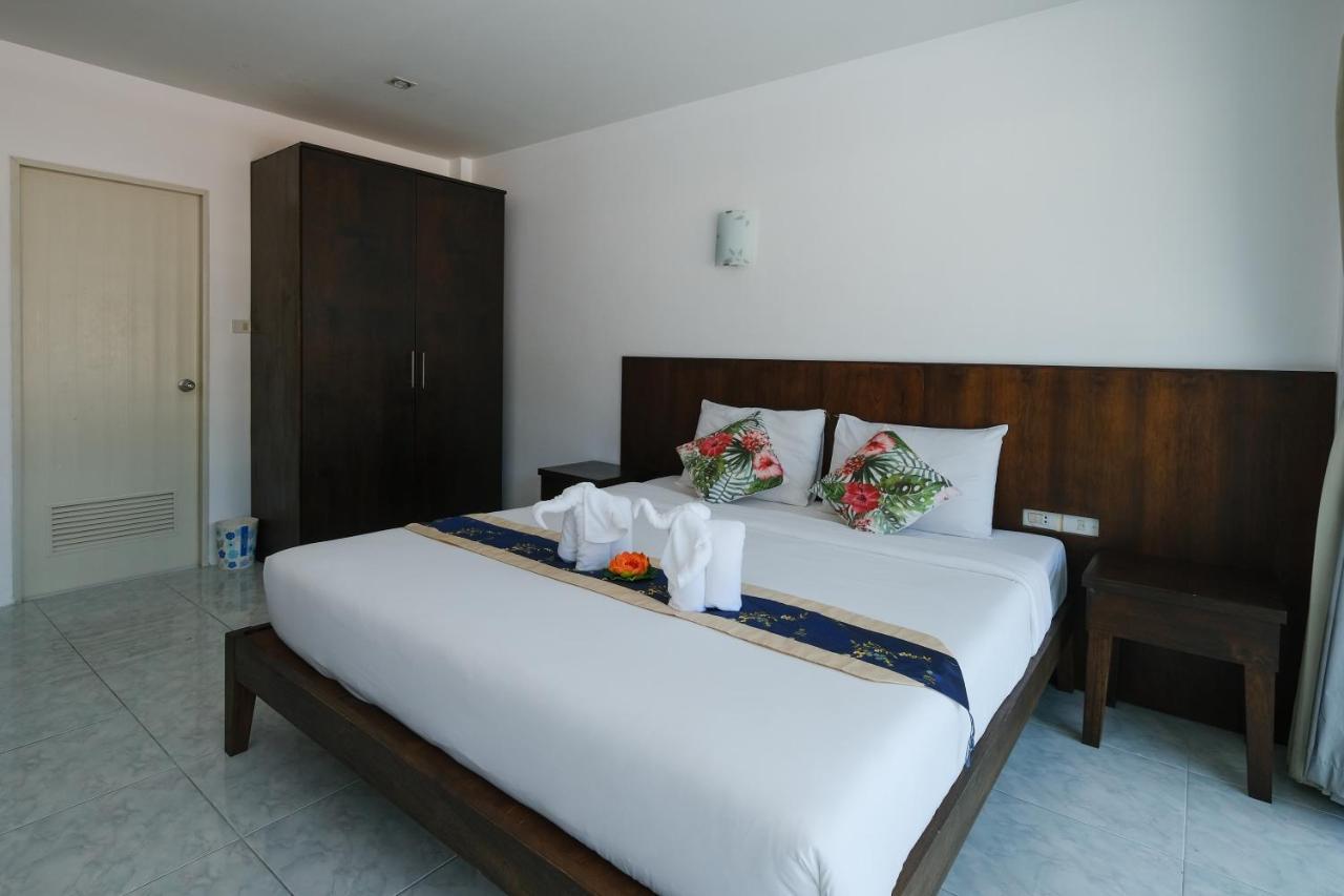Kiwi Boutique Hotel Patong Екстериор снимка