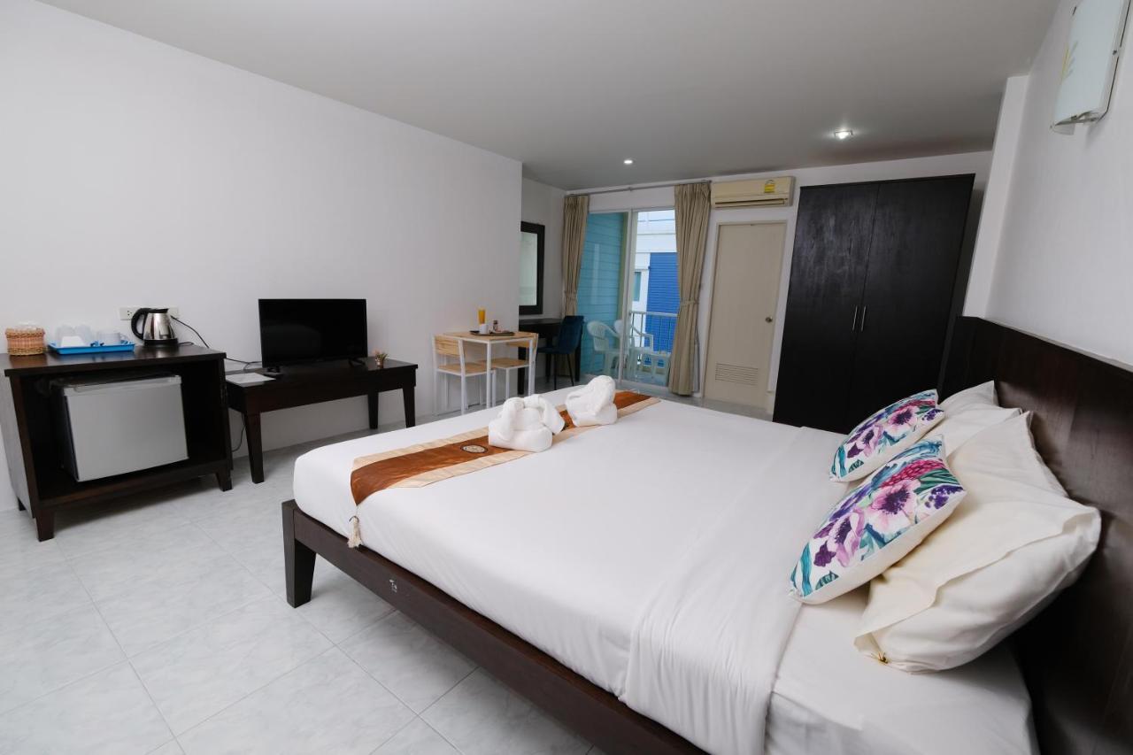 Kiwi Boutique Hotel Patong Екстериор снимка