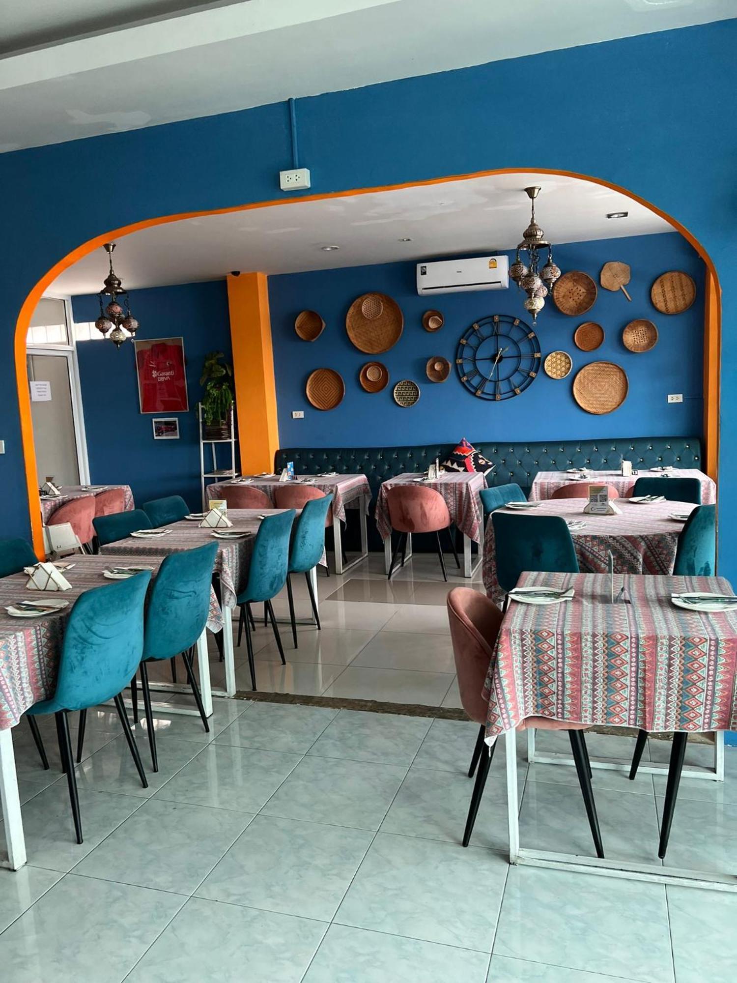 Kiwi Boutique Hotel Patong Екстериор снимка